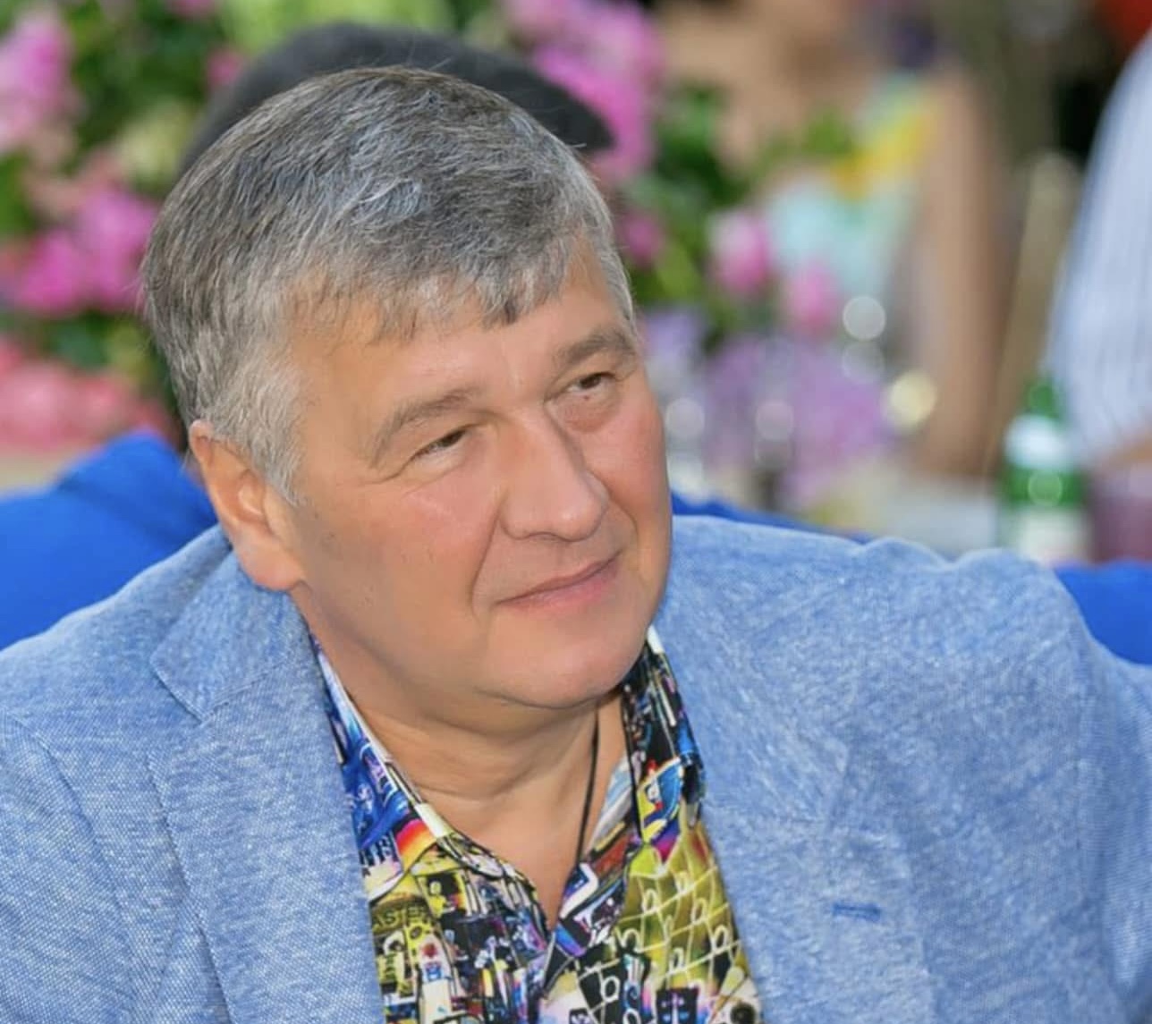 Галантерник отжимает у Пеструева кладбища